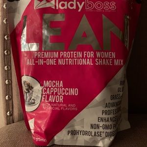 Lady boss lean mocha cappuccino